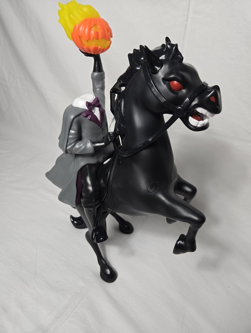 Disney Headless Horseman Popcorn Bucket - Picture 3 of 3